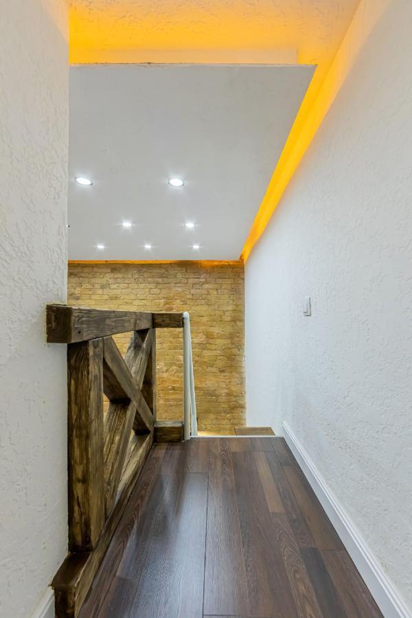Kyiv Brown Loft Appartement Buitenkant foto